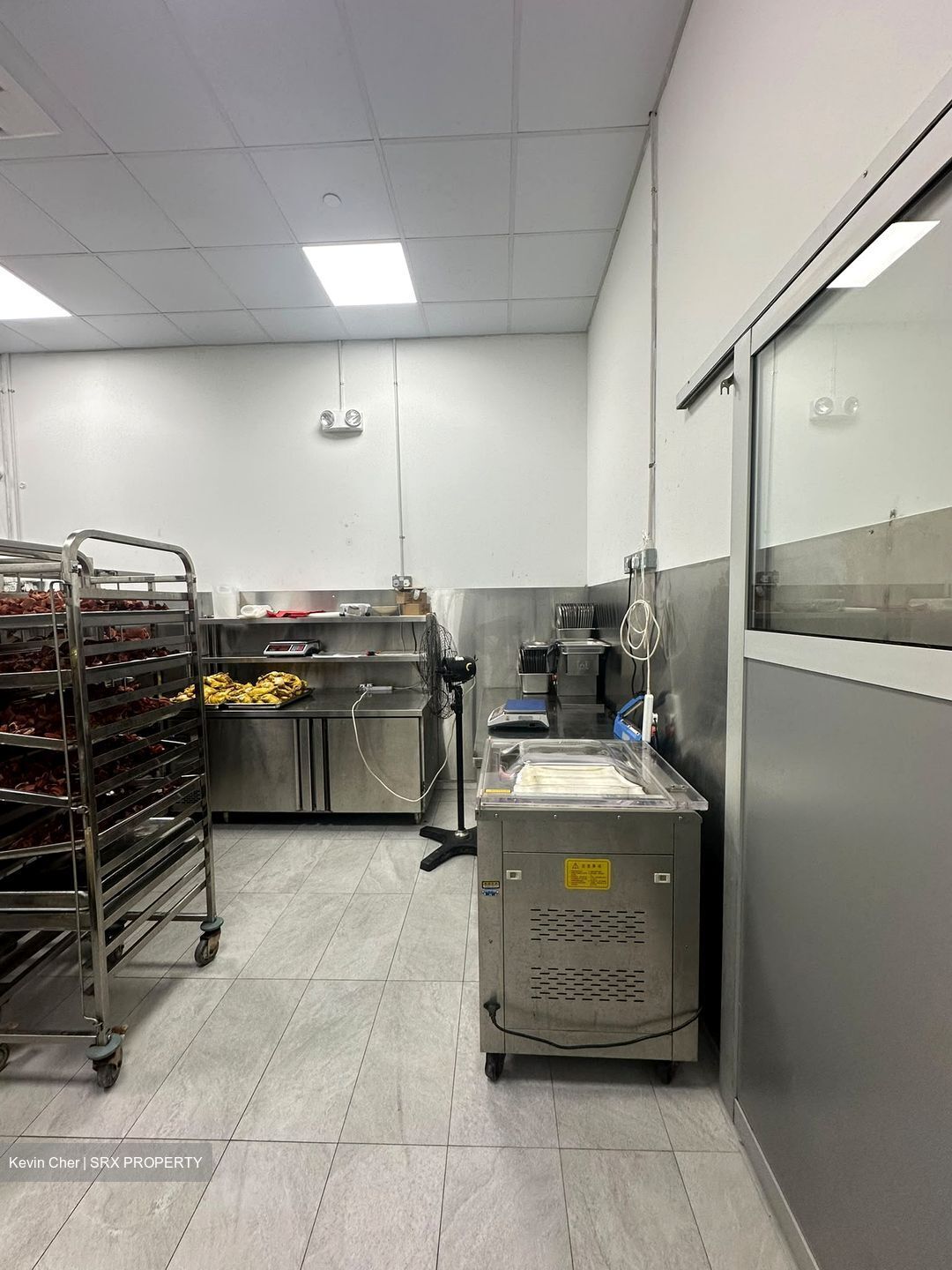 CT FoodCHAIN (D5), Warehouse #597028511